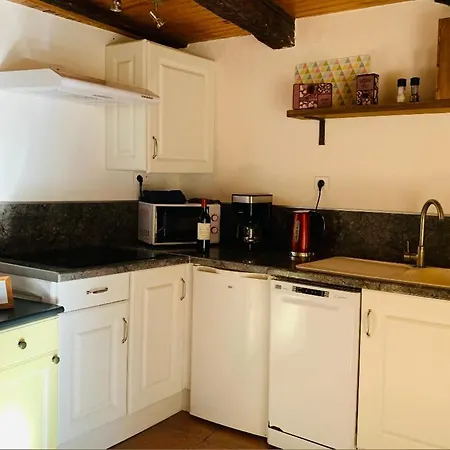 Votre Nid Douillet, Au Coeur Du Village Medieval De Apartmán